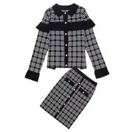 Women Black Knitted Plaid Set Long Sleeve Single-Breasted Tassel Cardigan Skirt 2 Pieces Elegant Autumn T0247 210514