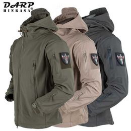 Drop Men Military Tactical Jackets Outdoor Windproof Waterproof Warm Army Combat Jacket Hooded Bomber Coat 211126