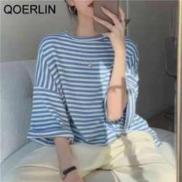 Classic Loose Casual Blue Striped Half Sleeve T-Shirt Top Harajuku Summer Flare Tee Shirt Oversize T Shirts Girls 210601