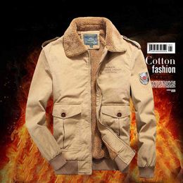 Autumn Winter Velvet Jacket Men Casual Cotton Bomber Jacket Jaqueta Masculina M-4XL Windproof Wool Liner Coat Men Outerwear Y1109