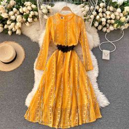 Women Fashion Retro Round Collar Long Sleeve Mesh Lace Hook Flower Slim Fitting A-line Dress Elegant Clothes Vestidos R795 210527