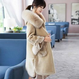 Women's Fur & Faux Women Real Wool Coat Long Shearing Coats 2021 Luxury Winter Jacket Natural Trim Hooded Clothes KQN38305