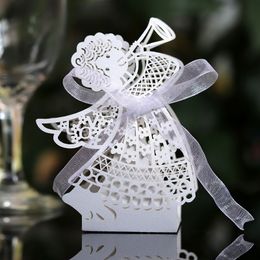 Favor Holders Angel Girl Laser Cut Hollow Carriage Favor Gifts Candy Boxes With Ribbon Custom Wedding Party Decoration