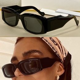 Mens or womens designer sunglasses 0071SS fashion trend letter newspaper pattern design black and white zebra stripes thick frame high version glasses with box