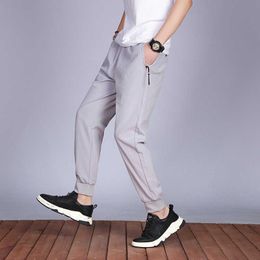 Men Four Seasons Casual Pants Thin Ice Silk Quick Drying Linen Cotton Air Conditioning Pants Sports Fasion All Ages Pants Men Y0811