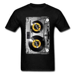 Old School Cassette Tee-Shirt NONSTOP Play Tape T Shirt Electronic Music Rock Tshirts For Men Birthday Gift Band T-Shirt 210714