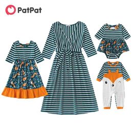 Arrival Autumn and Spring Printed Stripe V-neck Midi-sleeve Matching Dresses Mommy Me Animal Clothes 210528