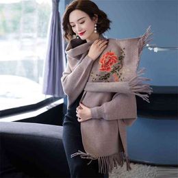 Autumn And Winter Wool Plus Velvet Shawl Women's Scarf Dual-use Warm With Sleeves Cheongsam Embroidered 210427