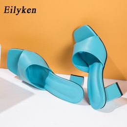 Eilyken 2021 novas mulheres chinelo verão sandália ao ar livre quadrado salto alto deslizamento em flip flop elegante mulheres slides sandália tamanho 41 42