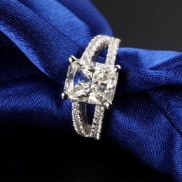baguette diamond cluster ring UK - Cluster Rings 3.85Ct Baguette-Cut Diamond Engagement Jewelry For Women Luxury Platinum 950 Female Ring