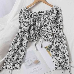 Women's Flower Blouse Sweet Korean All-match Square Collar Short Floral Print Shirt Lace Long-sleeved Tops Female Blusa GX1180 210506