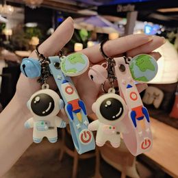Jewelry Gift Bag Pendant Pink Color Car Key Ring Spaceman Pattern Cartoon Keyring Astronaut Keychain Silicone G1019