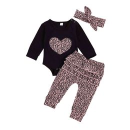 0-18M Autumn Spring Leopard born Infant Baby Girls Clothes Set Heart Long Sleeve Romper Ruffles Pants Outfits 210515