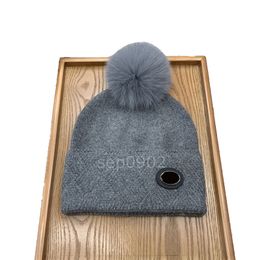 Warm Thicken Bobble Beanies Men Women Windproof Cap Outdoor Luxury High Quality Caps Unisex Solid Colour Hat