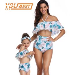 Mother Swimwear look Mommy and Me Bikini Bahitng Swimsuit Ruffle Family Matching Mom Daughter Clothes 210417