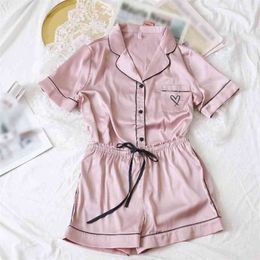 Summer Silk Love Printed Pajamas for Women Short-sleeve Two-piece Satin Pajamas Sets Female Fashion Casual Ladies Nightwear 210330