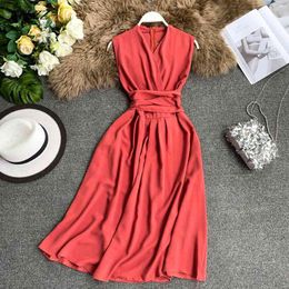 Women's Dresses Sexy V-neck Sleeveless Cross Straps Waist Slimming Elegant Dress Vestidos 210423