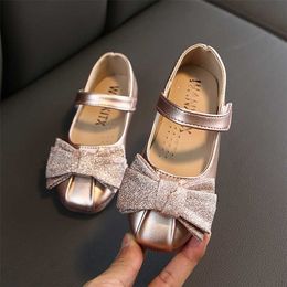 PU Baby Shoes Soft Rubber Sole Anti-slip Bow Sandals Casual Walking Kids Girls Princess 220115