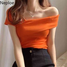 Sexy Slash Neck T Shirts Women Korean Chic Short Sleeve Female Tops Summer Casual Slim Fit Cotton Ladies Tees 1D360 210422