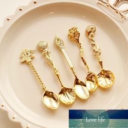 European and American Retro Coffee Spoon Dessert Spoon Small Spoon Golden Conch Shell Sailboat Five-piece Set Factory price expert design Quality Latest Style