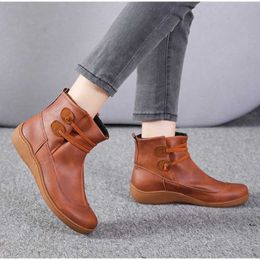 Ankle Boots Women PU Leather Women's Shoes Vintage Slip on Punk Warm Short Boots Flats Ladies Shoes Woman Footwear Spring 210911