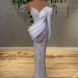 Pearls Glitter Mermaid Wedding Dresses Lace Appliques Beads One Shoulder Bridal Gown Custom Made Floor Length Robes De Mariée