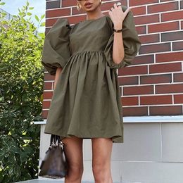Women's Mini Dress Cotton Puff Half Sleeve O-neck Ladies Pleated A-Line Loose Pullover Elegant Dresses Summer Casual Solid 210518