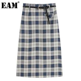 [EAM] High Elastic Waist Blue Plaid Belt Pocket Asymmetrical Half-body Skirt Women Fashion Spring Summer 1DD7265 210512