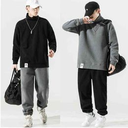 Winter Fashion 2021 Men's Clothes Two Piece Set Outdoor Sport Jogging Sportwear Pullover and Warm Loose Pants Large Size G1222