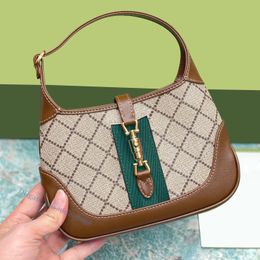 Hobo Bag Dame Schulter Brief Cross Body Frauen Handtaschen Praktischer Griff Weiche Geldbörsen Mode Hot Plain Haspe Unterarm Top Leder Schöne Geldbörse Totes Klappe