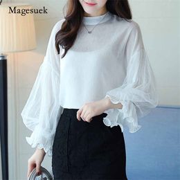 Fashion Women Lace Chiffon Blouses Long Butterfly Sleeve Spliced Blouse Shirt Casual Clothing Blusas 0186 210518