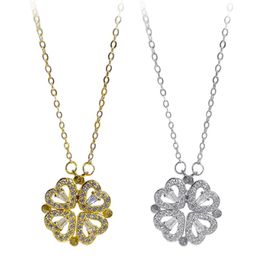 Pendant Necklaces Heart-Shaped Pearl Shell Ever-Changing Four-Leaf Clover Items Decorated With Crystal Zircon Necklace