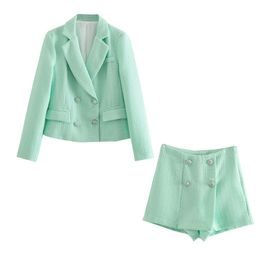Solid green blazer short pants 2 pieces for office lady Double buttons slim sets women Fashion elegant female 210430