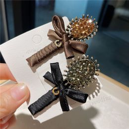 Comb Pattern Barrettes Shiny Rhinestone Headdress Luxury Fashion Metal Letter Hairpin Creative Bow Hair Clip