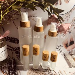 Custom Logo Refillable GLass Bottle For Travel/Trip Essential Milk Cream Lotion Serum Toner Water Vacuum Spray Pump Containergoods