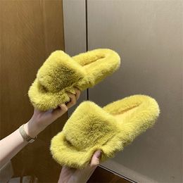 Faux Fur Home Slippers Fluffy Women Shoes Slides Comfort Furry Flat Sandals Female Cute Indoor Slippers for Woman Flops2020 Y1120
