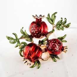 Vintage Red Enamel Pomegranate Brooches For Women Alloy Fruits Casual Weddings Brooch Pins Gifts