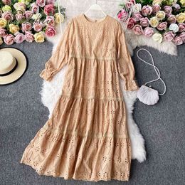 Summer Women Long Sleeve Party Hollow Out Embroidery Lace Crochet Vintage Tunic Vacation Beach Maxi Dress 210415