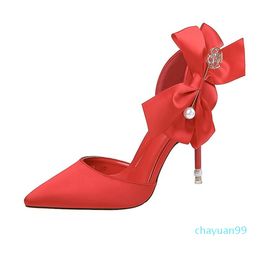 2021 Нижные модные высокие каблуки для женщин Свадебные черные обнаженные блески шипы заостренные пальцы ног насосы туфли обувь