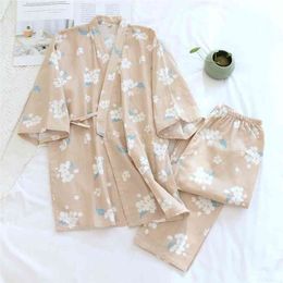 Japanese Ladies Kimono Pajamas Spring Thin Cotton Gauze Sleepwear V-Neck Floral Printing Lounge Wear Loose 2 Piece Set 210831