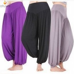 Atuwill Summer Candy Colour Pleated Capris Tai Chi Bloomers kung fu Pants big size Fitness Trousers For Women Men Q0801