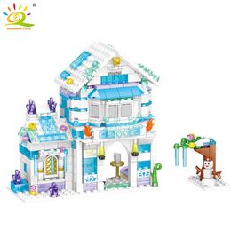 HUIQIBAO 351Pcs lilith Ice House Castle Building Blocks Girl Friends Castle Princess Figures Bricks Toys For Children X0902