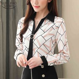 Autumn Korean V Neck Plus Size Ladies Tops Striped Long Sleeve Blouse Women Chiffon Shirt Pullover Blusas 10673 210508