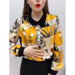 Women Spring Autumn Style Elegant Blouses Shirts Lady Casual Long Sleeve Peter Pan Collar Printed Blusas Tops DF3959 210609