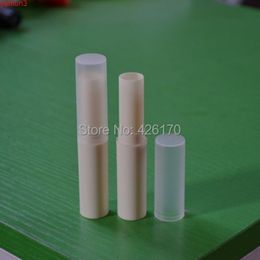 Freeshipping High-grade 4g Plastic Lip Balm Refillable Bottle Tube gloss 120pcs/Lot Roll on Cap Empty Lipstick Tubegood qty
