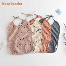 Bear Leader born Baby Cartoon Print Bibs Fashion Toddler Girls Boys Cute Pattern Burp Cloths Infant Kids Casual Accessories 210708