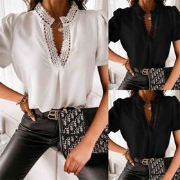 Fashion Women Summer Solid Colour T-Shirts Hollow Out Design Lace Decor See Through O-Neck Short Sleeve Slim Pullovers Top 210517