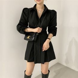 Plus Size Elegance Lapel Solid Chic Minimalist Office Lady Gentle Tops Vintage All Match Loose Long Shirts 210421