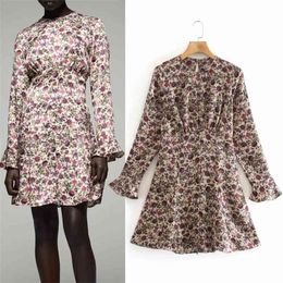 Floral Printed Satin Dress Women Vintage O Neck Ruffle Long Sleeve Ruched Mini Woman Flared Hem Elegant es 210519