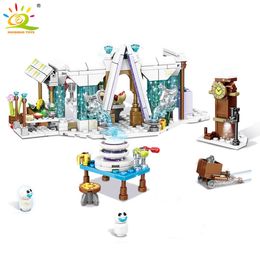 HUIQIBAO 307Pcs City Friends Ice Snow Castle Tower Building Blocks Princess Girls Snowman Figures Bricks Toys Gifts For Children X0902